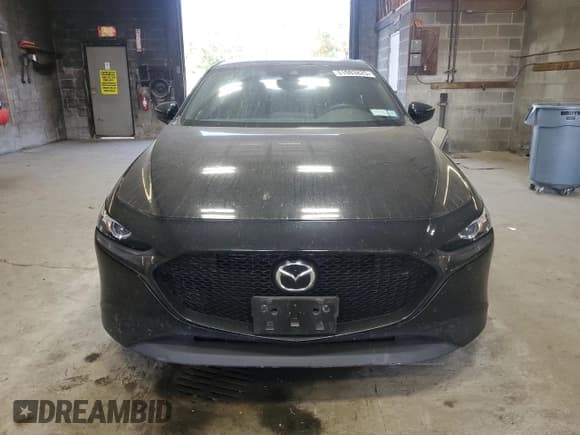 ✅ 2022 Mazda 3 S • VIN: JM1BPAJL7N1516389 • Lot: 81083825. Listed on Copart with Not provided. Free auction sales archive from the USA and detailed vehicle history report at DreamBid. Image 5.