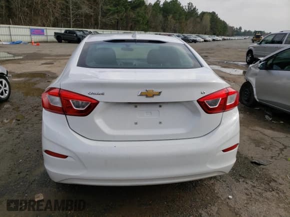 ✅ 2017 Chevrolet Cruze LT • VIN: 1G1BE5SM6H7225946 • Лот: 42672973. Опубликован ранее на Copart с пробегом 111 544 миль. Бесплатный доступ к архиву аукционных продаж из США и подробный отчёт об истории автомобиля на DreamBid. Изображение 6.
