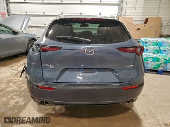 ✅ 2025 Mazda CX-30 S Preferred • VIN: 3MVDMBCM1SM790889 • Lot: 95720325. Wystawiony na Copart z przebiegiem 22 635 mil. Bezpłatny archiwum sprzedaży aukcyjnych z USA i szczegółowy raport historii pojazdu na DreamBid. Zdjęcie 6.