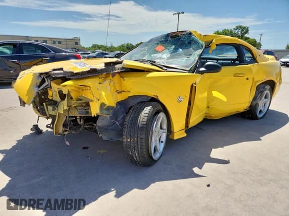 ✅ 1999 Ford Mustang GT • VIN: 1FAFP42X3XF173483 • Lot: 63287355. Wystawiony na Copart z przebiegiem Nie podano. Bezpłatny archiwum sprzedaży aukcyjnych z USA i szczegółowy raport historii pojazdu na DreamBid. Zdjęcie 1.