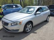 ✅ 2015 Volvo V60 T5 Premier • VIN: YV1612SB2F1188454 • Лот: 42176688. Опубликован ранее на IAAI с пробегом 114 523 миль. Бесплатный доступ к архиву аукционных продаж из США и подробный отчёт об истории автомобиля на DreamBid. Изображение 17.