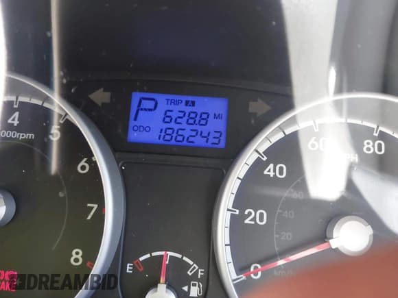 ✅ 2010 Hyundai Accent GLS • VIN: KMHCN4AC1AU479520 • Лот: 42279534. Опубликован ранее на IAAI с пробегом 186 243 миль. Бесплатный доступ к архиву аукционных продаж из США и подробный отчёт об истории автомобиля на DreamBid. Изображение 7.