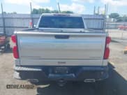 ✅ 2019 Chevrolet Silverado 1500 Custom Trail Boss • VIN: 3GCPYCEF3KG126700 • Lot: 42160575. Wystawiony na IAAI z przebiegiem 116 815 mil. Bezpłatny archiwum sprzedaży aukcyjnych z USA i szczegółowy raport historii pojazdu na DreamBid. Zdjęcie 15.