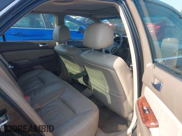 ✅ 2000 Acura RL • VIN: JH4KA9659YC012556 • Лот: 42445278. Опубликован ранее на IAAI с пробегом 113 324 миль. Бесплатный доступ к архиву аукционных продаж из США и подробный отчёт об истории автомобиля на DreamBid. Изображение 8.