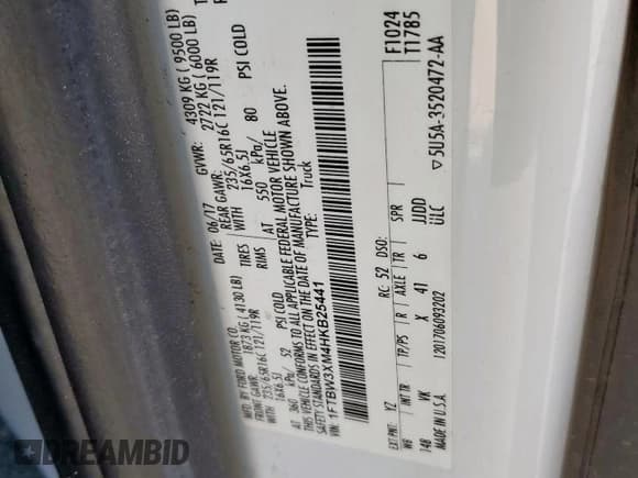 ✅ 2017 Ford Transit • VIN: 1FTBW3XM4HKB25441 • Lot: 69480095. Wystawiony na Copart z przebiegiem 161 696 mil. Bezpłatny archiwum sprzedaży aukcyjnych z USA i szczegółowy raport historii pojazdu na DreamBid. Zdjęcie 13.