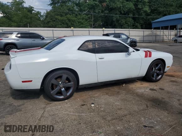 ✅ 2013 Dodge Challenger Rallye Redline • VIN: 2C3CDYAG0DH549702 • Lot: 58236014. Wystawiony na Copart z przebiegiem 204 351 mil. Bezpłatny archiwum sprzedaży aukcyjnych z USA i szczegółowy raport historii pojazdu na DreamBid. Zdjęcie 3.