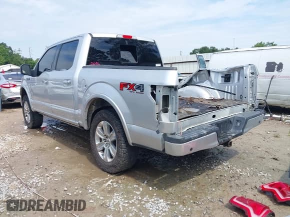 ✅ 2017 Ford F-150 XL • VIN: 1FTEW1EF0HFB39240 • Lot: 42875224. Listed on IAAI with 103,538 mi. Free auction sales archive from the USA and detailed vehicle history report at DreamBid. Image 3.
