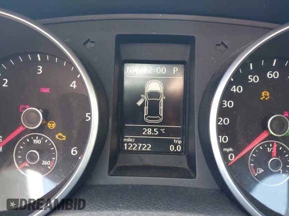 ✅ 2012 Volkswagen Golf TDI • VIN: WVWDM7AJ4CW310658 • Lot: 43287420. Listed on IAAI with 122,722 mi. Free auction sales archive from the USA and detailed vehicle history report at DreamBid. Image 7.