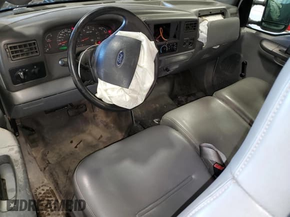 ✅ 2004 Ford F-250 XL • VIN: 1FTNF21L94ED06700 • Lot: 87167674. Listed on Copart with 173,308 mi. Free auction sales archive from the USA and detailed vehicle history report at DreamBid. Image 8.