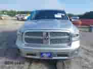 2017 Ram 1500 Laramie z VIN 1C6RR6NT5HS630364, wystawiony jako IAAI lot #42482670 z przebiegiem 68 000 mil mil oraz . Historia ofert i sprzedaży dostępna na DreamBid. Obrazek 12.