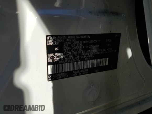 ✅ 2018 Toyota RAV4 Hybrid SE • VIN: JTMJJREV8JD167632 • Lot: 81094075. Listed on Copart with 105,449 mi. Free auction sales archive from the USA and detailed vehicle history report at DreamBid. Image 13.