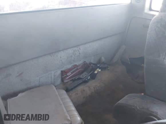 1996 Chevrolet S-10 LS с VIN 1GCCS1944TK146784, выставлен на аукционе IAAI как лот 43156017 с пробегом 338 811 миль миль и . История ставок и продаж доступна на DreamBid. Изображение 8.