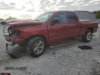 2008 Dodge 1500 SLT z VIN 1D7HA18218J120087, wystawiony jako Copart lot #82411275 z przebiegiem 196 132 mil mil oraz Czysty tytuł • Clean title. Historia ofert i sprzedaży dostępna na DreamBid. Obrazek 1.