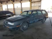 ✅ 1987 Oldsmobile Cutlass • VIN: 1G3AM8134HD349327 • Lot: 79208364. Wystawiony na Copart z przebiegiem 25 029 mil. Bezpłatny archiwum sprzedaży aukcyjnych z USA i szczegółowy raport historii pojazdu na DreamBid. Zdjęcie 1.