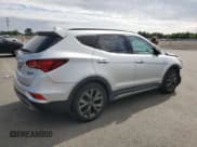 ✅ 2018 Hyundai Santa Fe Ultimate • VIN: 5XYZWDLA1JG535240 • Lot: 67973885. Wystawiony na Copart z przebiegiem 28 871 mil. Bezpłatny archiwum sprzedaży aukcyjnych z USA i szczegółowy raport historii pojazdu na DreamBid. Zdjęcie 3.