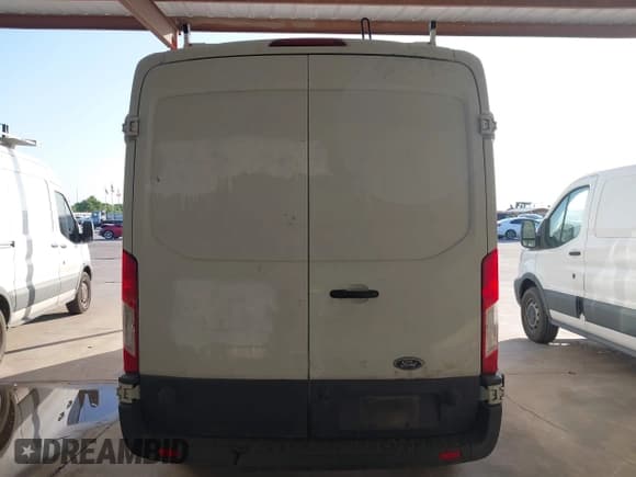 ✅ 2017 Ford Transit • VIN: 1FTYR2CM7HKA76432 • Лот: 41800028. Опубликован ранее на IAAI с пробегом Не указан. Бесплатный доступ к архиву аукционных продаж из США и подробный отчёт об истории автомобиля на DreamBid. Изображение 16.