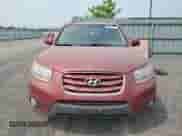 2010 Hyundai Santa Fe GL with VIN 5NMSGDAGXAH369098, listed as a Copart auction lot 60051345 with 202,136 mi miles and Clean title. Bid and sale history available at DreamBid. Image 5.