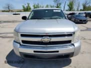 ✅ 2010 Chevrolet Silverado 1500 Work Truck • VIN: 1GCSCPE04AZ257340 • Lot: 54273575. Listed on Copart with 186,902 mi. Free auction sales archive from the USA and detailed vehicle history report at DreamBid. Image 5.