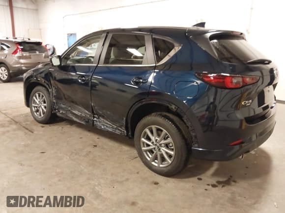 ✅ 2025 Mazda CX-5 S Preferred • VIN: JM3KFBCL2S0542039 • Lot: 43399815. Listed on IAAI with 4,327 mi. Free auction sales archive from the USA and detailed vehicle history report at DreamBid. Image 3.