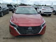 ✅ 2024 Nissan Sentra SV • VIN: 3N1AB8CV8RY390419 • Lot: 66461805. Wystawiony na Copart z przebiegiem 5 979 mil. Bezpłatny archiwum sprzedaży aukcyjnych z USA i szczegółowy raport historii pojazdu na DreamBid. Zdjęcie 5.