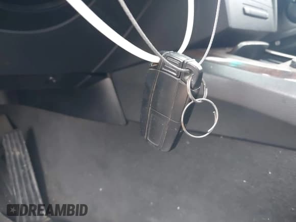 ✅ 2006 BMW 3 Series 330i • VIN: WBAVB33576PS16692 • Lot: 42469524. Listed on IAAI with 139,485 mi. Free auction sales archive from the USA and detailed vehicle history report at DreamBid. Image 11.