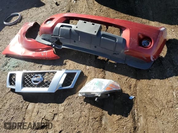 ✅ 2015 Nissan Frontier S • VIN: 1N6AD0EV9FN743441 • Lot: 84890335. Wystawiony na Copart z przebiegiem 63 321 mil. Bezpłatny archiwum sprzedaży aukcyjnych z USA i szczegółowy raport historii pojazdu na DreamBid. Zdjęcie 12.