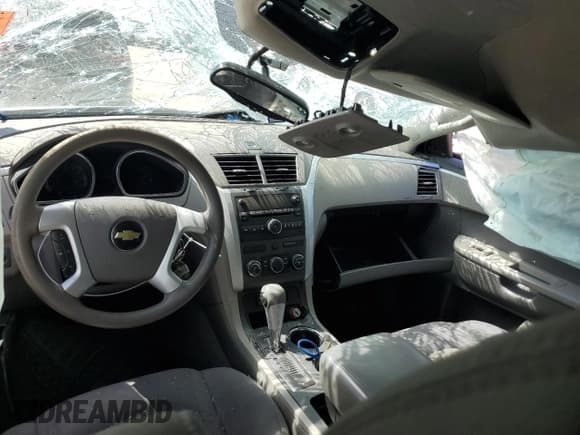 ✅ 2010 Chevrolet Traverse LS • VIN: 1GNLREED0AJ244262 • Lot: 72077854. Wystawiony na Copart z przebiegiem 128 303 mil. Bezpłatny archiwum sprzedaży aukcyjnych z USA i szczegółowy raport historii pojazdu na DreamBid. Zdjęcie 8.