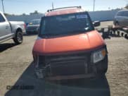 ✅ 2005 Honda Element LX • VIN: 5J6YH28315L033532 • Лот: 69879405. Опубликован ранее на Copart с пробегом 135 364 миль. Бесплатный доступ к архиву аукционных продаж из США и подробный отчёт об истории автомобиля на DreamBid. Изображение 5.