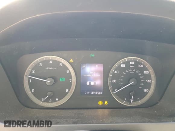 ✅ 2017 Hyundai Sonata 2.4L • VIN: 5NPE24AF2HH504963 • Lot: 86279385. Wystawiony na Copart z przebiegiem 214 342 mil. Bezpłatny archiwum sprzedaży aukcyjnych z USA i szczegółowy raport historii pojazdu na DreamBid. Zdjęcie 9.