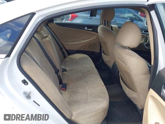 ✅ 2012 Hyundai Sonata GLS • VIN: 5NPEB4AC2CH326633 • Lot: 43200702. Wystawiony na IAAI z przebiegiem 134 966 mil. Bezpłatny archiwum sprzedaży aukcyjnych z USA i szczegółowy raport historii pojazdu na DreamBid. Zdjęcie 8.