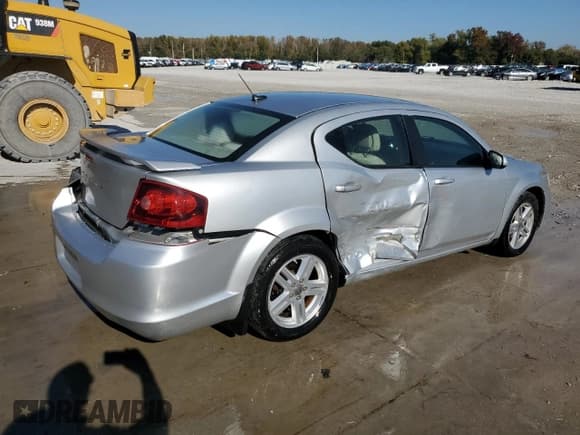 ✅ 2012 Dodge Avenger SXT • VIN: 1C3CDZCB7CN166174 • Lot: 90525355. Listed on Copart with 60,463 mi. Free auction sales archive from the USA and detailed vehicle history report at DreamBid. Image 3.