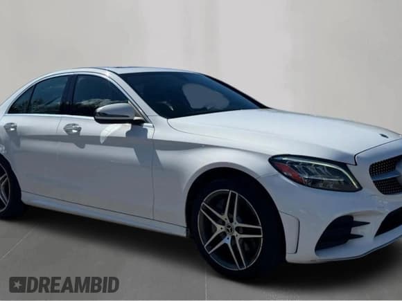 ✅ 2020 Mercedes-Benz C 300 • VIN: WDDWF8EB0LR547292 • Лот: 90530505. Опубликован ранее на Copart с пробегом 113 332 миль. Бесплатный доступ к архиву аукционных продаж из США и подробный отчёт об истории автомобиля на DreamBid. Изображение 1.