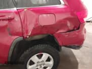 ✅ 2011 Jeep Grand Cherokee Laredo • VIN: 1J4RR4GG4BC550949 • Lot: 43546308. Listed on IAAI with 204,503 mi. Free auction sales archive from the USA and detailed vehicle history report at DreamBid. Image 18.