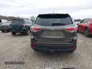 ✅ 2016 Toyota Highlander Limited • VIN: 5TDDKRFH4GS339879 • Lot: 43787140. Listed on IAAI with 150,794 mi. Free auction sales archive from the USA and detailed vehicle history report at DreamBid. Image 16.