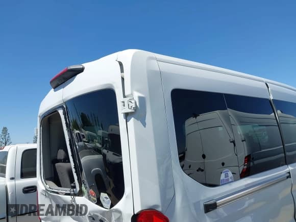 ✅ 2019 Ford Transit Passenger XL • VIN: 1FBAX2CG6KKB02466 • Lot: 42831687. Wystawiony na IAAI z przebiegiem 40 834 mil. Bezpłatny archiwum sprzedaży aukcyjnych z USA i szczegółowy raport historii pojazdu na DreamBid. Zdjęcie 20.