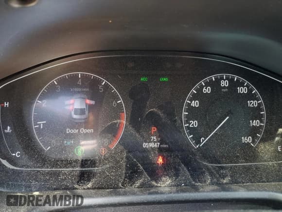 ✅ 2020 Honda Accord Sport • VIN: 1HGCV1F3XLA101603 • Lot: 57242335. Wystawiony na Copart z przebiegiem 59 847 mil. Bezpłatny archiwum sprzedaży aukcyjnych z USA i szczegółowy raport historii pojazdu na DreamBid. Zdjęcie 9.