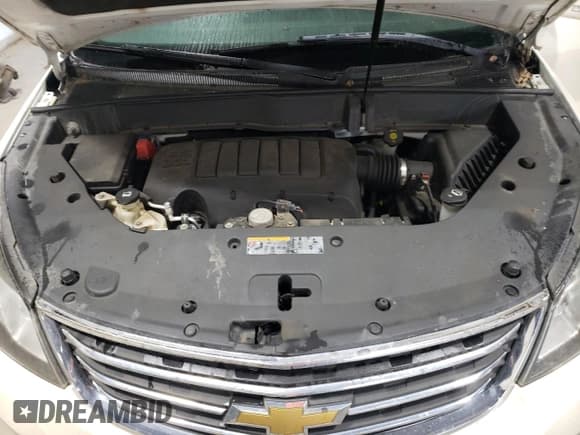 ✅ 2014 Chevrolet Traverse LT • VIN: 1GNKVHKD1EJ331820 • Lot: 72990654. Wystawiony na Copart z przebiegiem 154 238 mil. Bezpłatny archiwum sprzedaży aukcyjnych z USA i szczegółowy raport historii pojazdu na DreamBid. Zdjęcie 13.