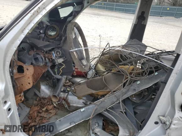 ✅ 2009 Chevrolet HHR 1LT • VIN: 3GNCA23B79S524553 • Лот: 82104954. Размещён на Copart с пробегом Не указан миль. Получите бесплатный доступ к архиву аукционных продаж из США и посмотрите подробный отчёт об истории автомобиля на DreamBid. Изображение 7.