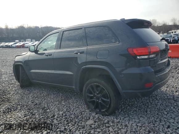 ✅ 2018 Jeep Grand Cherokee Altitude • VIN: 1C4RJFAG1JC214305 • Lot: 93104615. Listed on Copart with 75,952 mi. Free auction sales archive from the USA and detailed vehicle history report at DreamBid. Image 2.