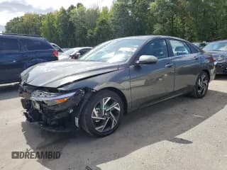 ✅ 2025 Hyundai Elantra SEL Convenience • VIN: KMHLS4DG2SU950678 • Lot: 72084835. Listed on Copart with 4,116 mi. Free auction sales archive from the USA and detailed vehicle history report at DreamBid. Image 1.