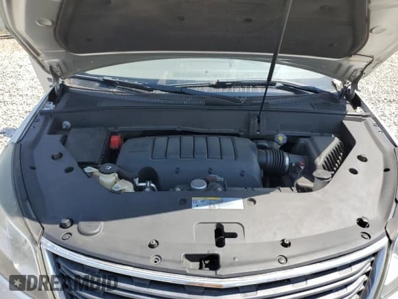 ✅ 2016 Chevrolet Traverse LS • VIN: 1GNKRFKD0GJ173787 • Lot: 68758494. Wystawiony na Copart z przebiegiem Nie podano. Bezpłatny archiwum sprzedaży aukcyjnych z USA i szczegółowy raport historii pojazdu na DreamBid. Zdjęcie 12.