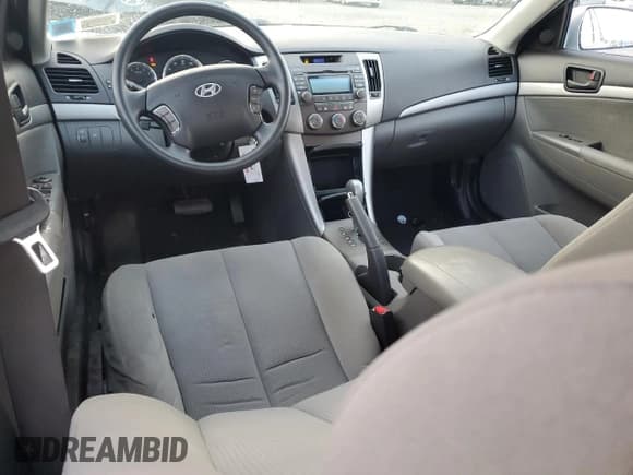 ✅ 2010 Hyundai Sonata GLS • VIN: 5NPET4AC2AH616087 • Лот: 80632594. Опубликован ранее на Copart с пробегом 126 312 миль. Бесплатный доступ к архиву аукционных продаж из США и подробный отчёт об истории автомобиля на DreamBid. Изображение 8.