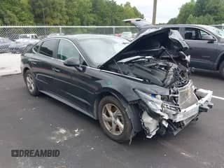 2020 Hyundai Sonata SE with VIN 5NPEG4JA9LH009951, listed as a IAAI auction lot 43019779 with 132,399 mi miles and . Bid and sale history available at DreamBid. Image 1.