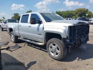 ✅ 2016 Chevrolet Silverado 2500HD LT • VIN: 1GC1KVEG9GF264455 • Lot: 43357702. Wystawiony na IAAI z przebiegiem 218 855 mil. Bezpłatny archiwum sprzedaży aukcyjnych z USA i szczegółowy raport historii pojazdu na DreamBid. Zdjęcie 1.