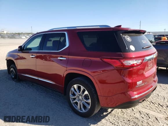✅ 2021 Chevrolet Traverse Premier • VIN: 1GNEVKKW8MJ146562 • Lot: 73495002. Wystawiony na Copart z przebiegiem 24 420 mil. Bezpłatny archiwum sprzedaży aukcyjnych z USA i szczegółowy raport historii pojazdu na DreamBid. Zdjęcie 2.