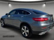 ✅ 2017 Mercedes-Benz GLC 300 • VIN: WDC0J4KB9HF201675 • Lot: 85178765. Wystawiony na Copart z przebiegiem 167 372 mil. Bezpłatny archiwum sprzedaży aukcyjnych z USA i szczegółowy raport historii pojazdu na DreamBid. Zdjęcie 3.