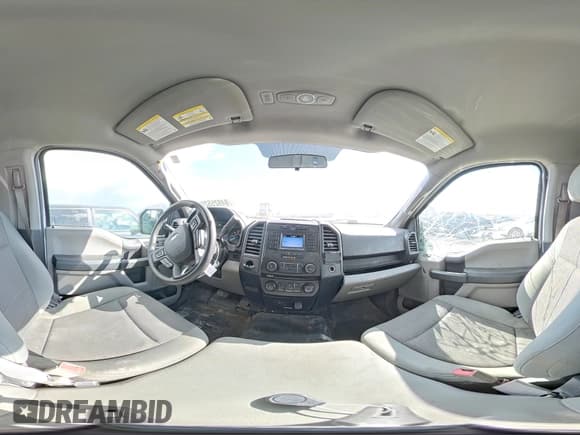 ✅ 2018 Ford F-150 XL • VIN: 1FTMF1CP2JKD88871 • Lot: 84925525. Listed on Copart with 121,981 mi. Free auction sales archive from the USA and detailed vehicle history report at DreamBid. Image 14.