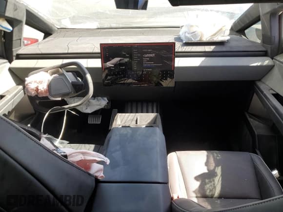 ✅ 2024 Tesla Cybertruck Cyberbeast • VIN: 7G2CEHEE0RA030822 • Lot: 57177875. Listed on Copart with 14,625 mi. Free auction sales archive from the USA and detailed vehicle history report at DreamBid. Image 8.