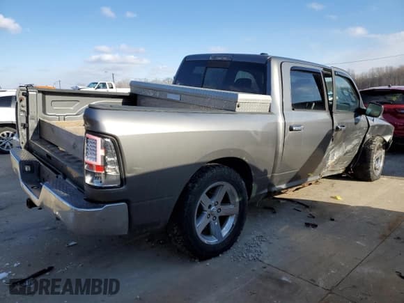 ✅ 2010 Dodge 1500 SLT • VIN: 1D7RV1CT2AS129373 • Lot: 87654915. Wystawiony na Copart z przebiegiem 278 390 mil. Bezpłatny archiwum sprzedaży aukcyjnych z USA i szczegółowy raport historii pojazdu na DreamBid. Zdjęcie 3.