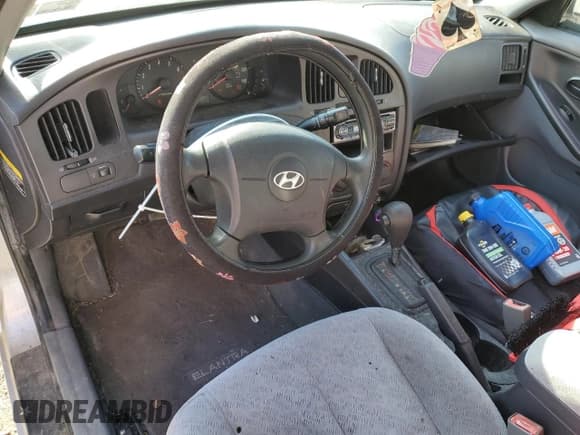 ✅ 2004 Hyundai Elantra GLS • VIN: KMHDN46D94U819927 • Lot: 49297775. Wystawiony na Copart z przebiegiem 88 519 mil. Bezpłatny archiwum sprzedaży aukcyjnych z USA i szczegółowy raport historii pojazdu na DreamBid. Zdjęcie 8.